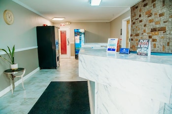 country garden and suites