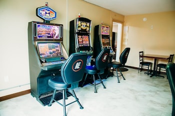 country garden and suites