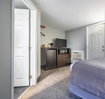 mt madison inn and suites