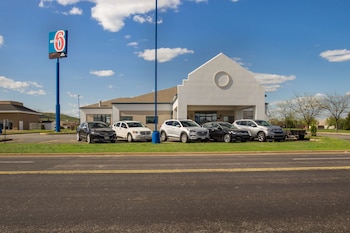 Motel 6 Rothschild, Wi,Marathon County>>Marathon,2 star