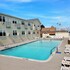 grove hotel