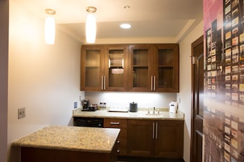 hard rock hotel and casino tulsa