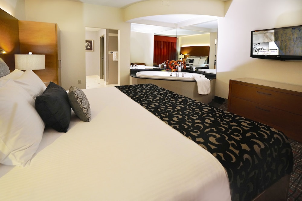 hard rock hotel and casino tulsa