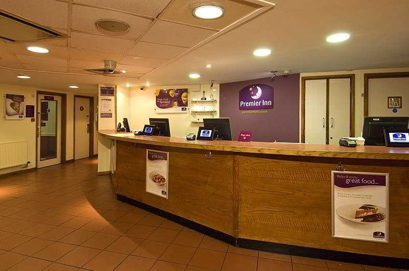 premier inn london gatwick airport a23