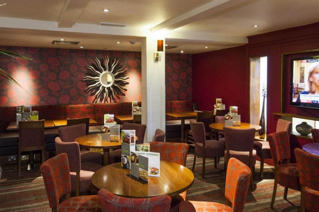 premier inn london gatwick airport a23