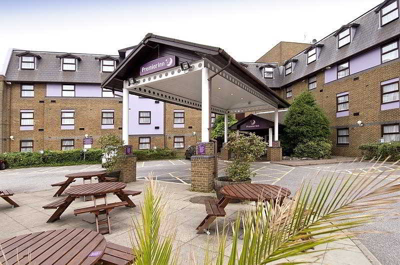 premier inn london gatwick airport a23