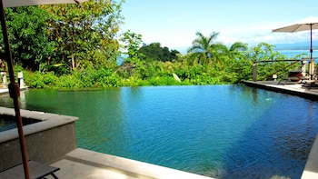 quepos