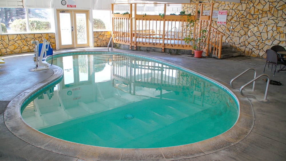 silver surf motel