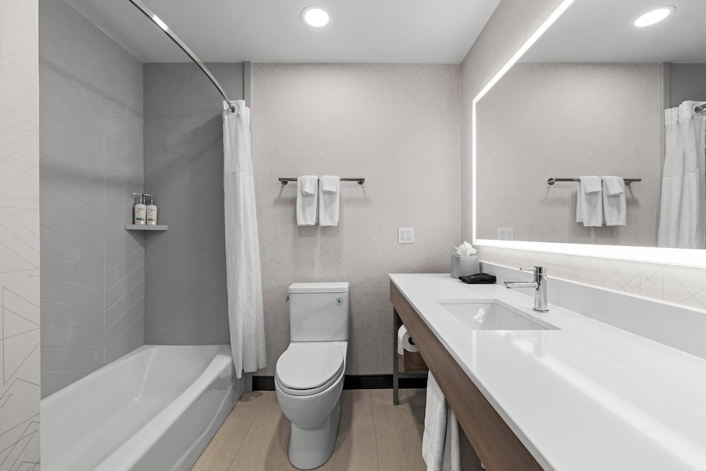 holiday inn express hotel and suites santa cruz by ihg