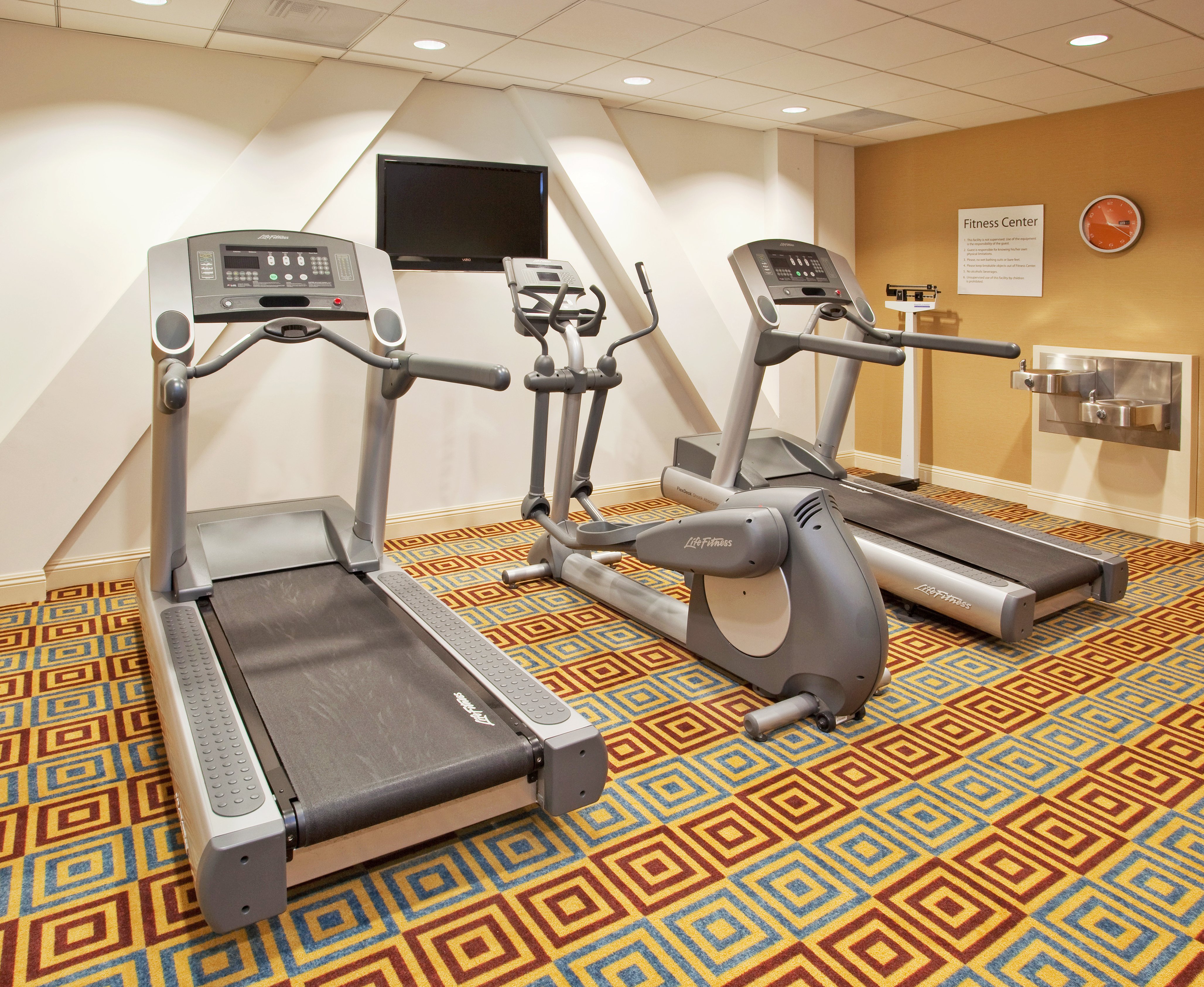 holiday inn express hotel and suites santa cruz by ihg