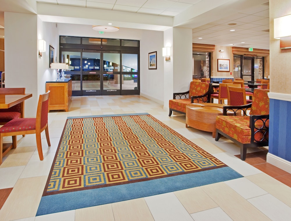 holiday inn express hotel and suites santa cruz by ihg