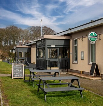 the white horse inn