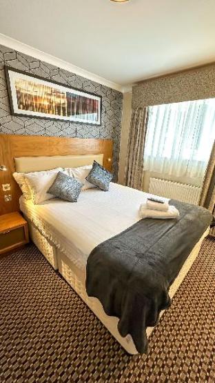 the white horse inn