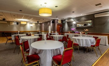 the white horse inn