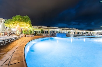 arena suite hotel