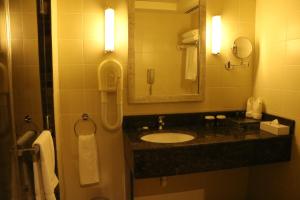 best western premier muscat