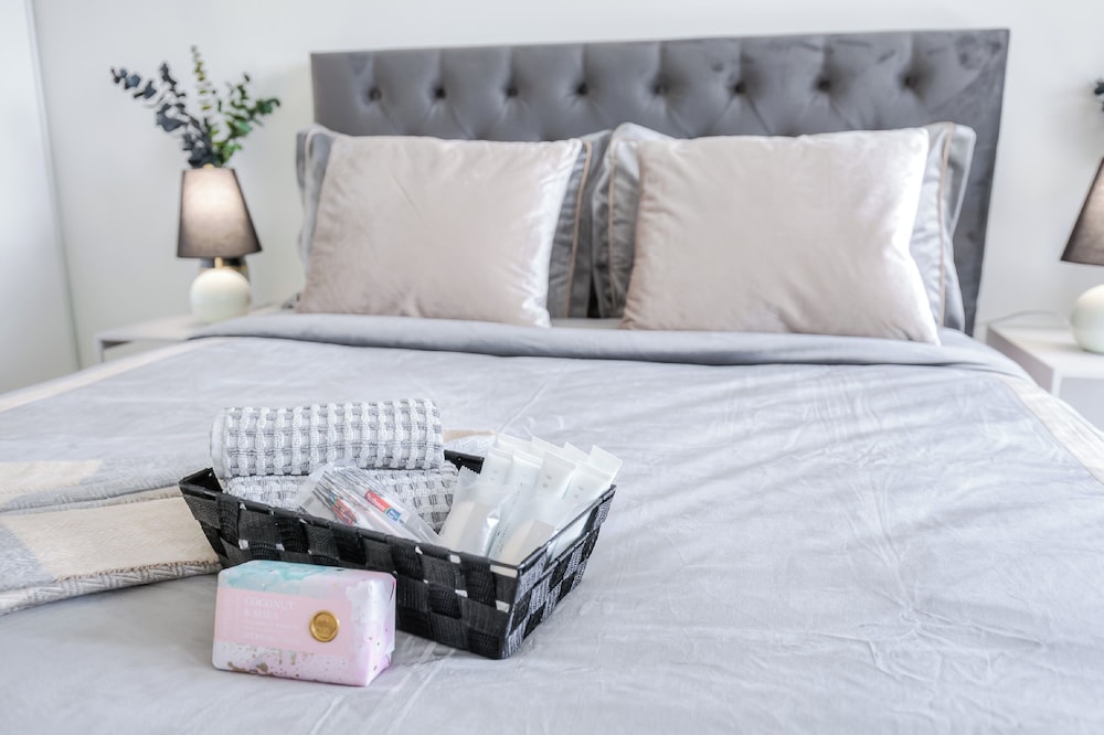 toronto lakeshore bliss