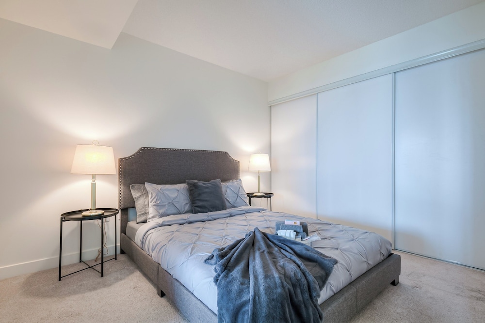 toronto lakeshore bliss