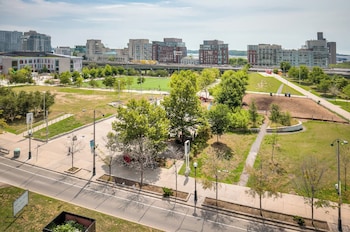 toronto lakeshore bliss