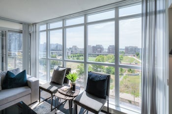 toronto lakeshore bliss