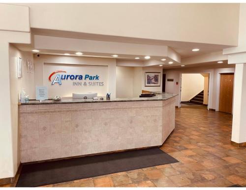 aurora park inn and suites