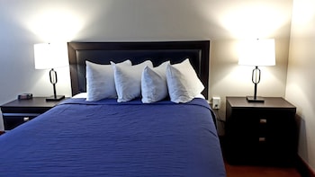 causeway bay hotel sparwood