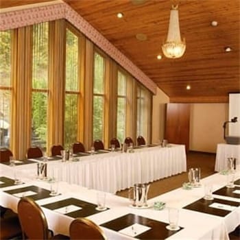 grenville sur la rouge