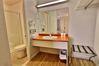 hotel motel la difference