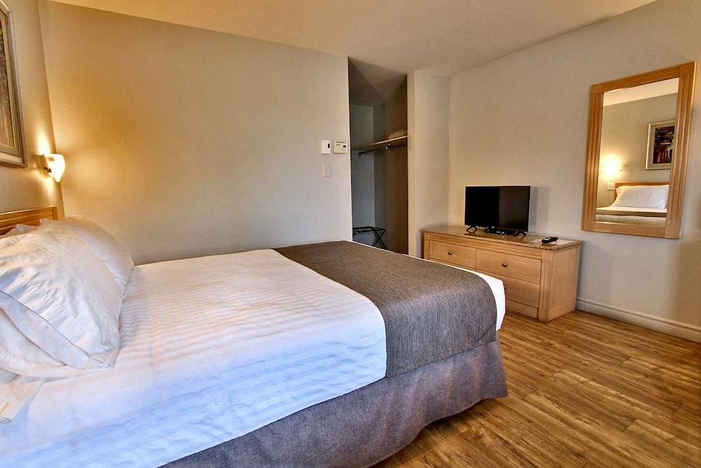 hotel motel la difference