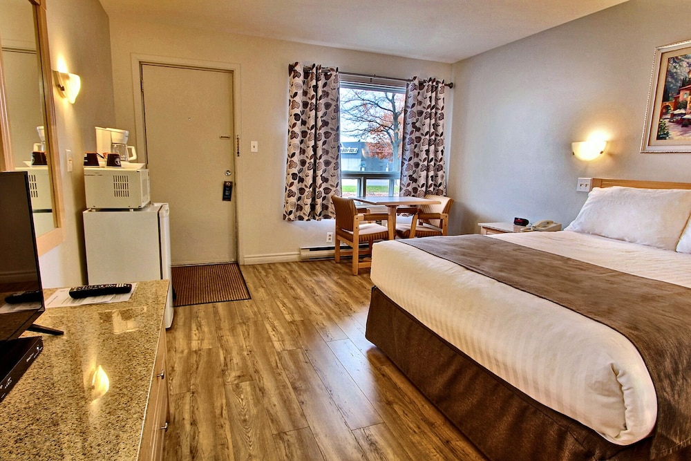 hotel motel la difference