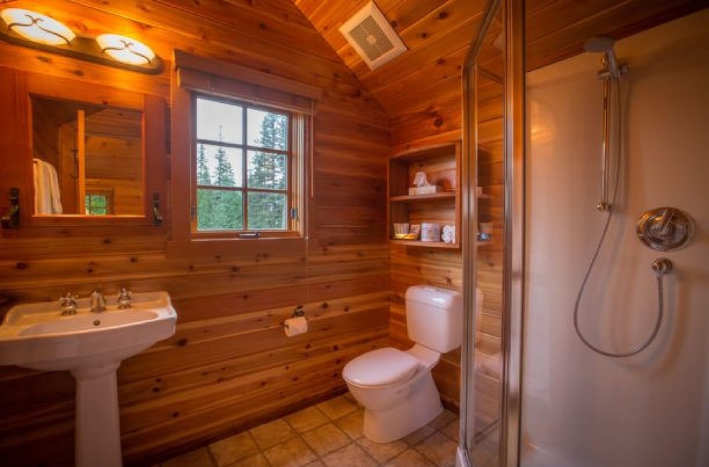 paradise lodge and bungalows