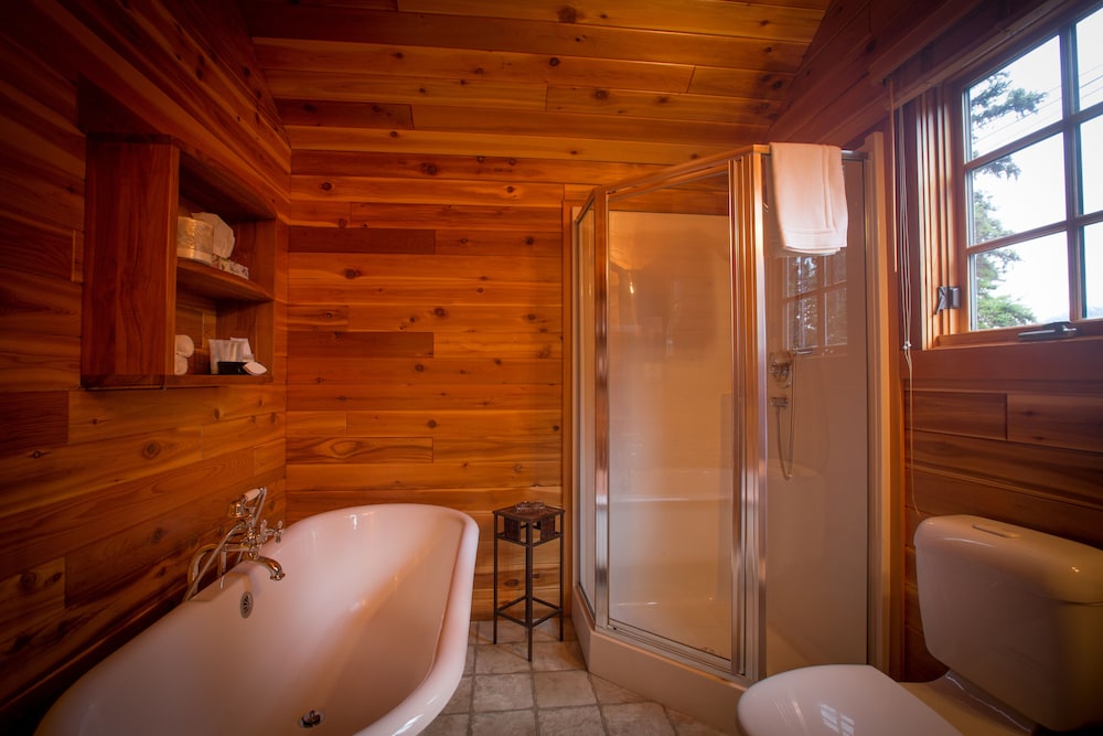 paradise lodge and bungalows