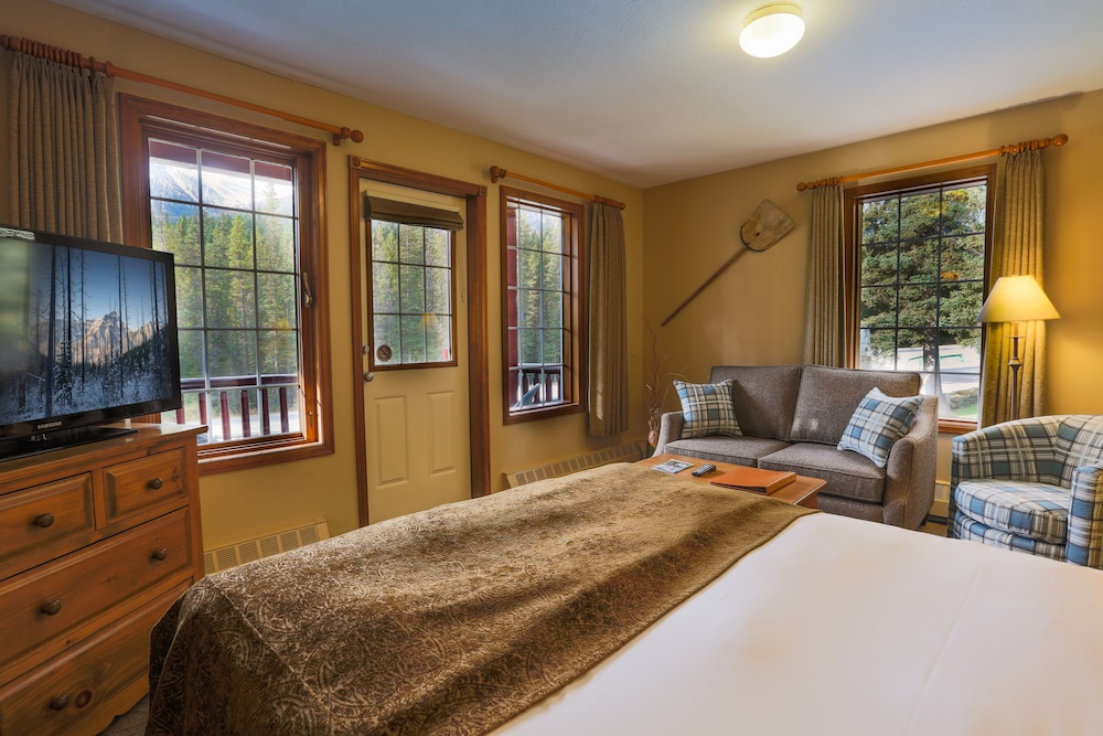 paradise lodge and bungalows