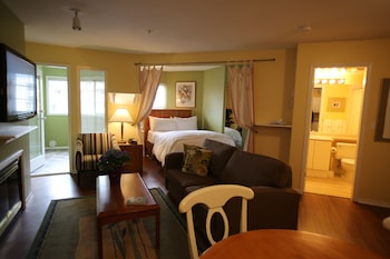 times square suites hotel