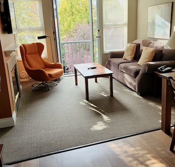 times square suites hotel