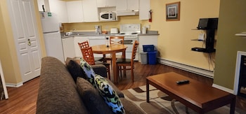 times square suites hotel