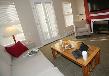 times square suites hotel