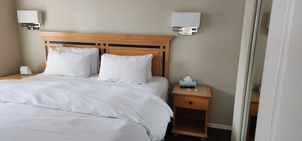 times square suites hotel