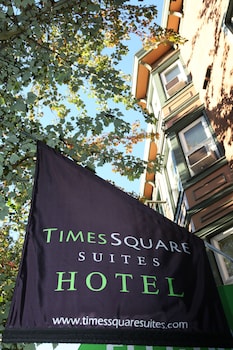 times square suites hotel
