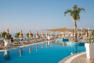 asterias beach hotel