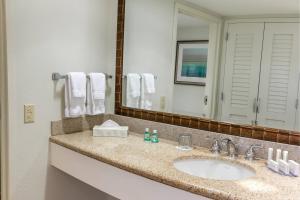 courtyard by marriott naples