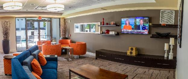 courtyard by marriott naples