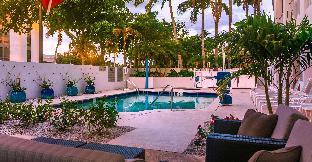 courtyard by marriott naples