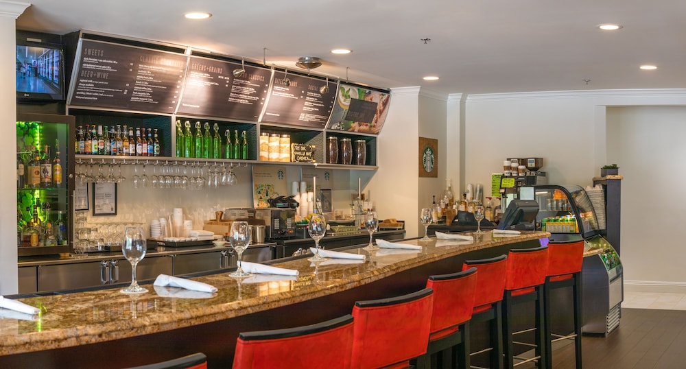 courtyard by marriott naples