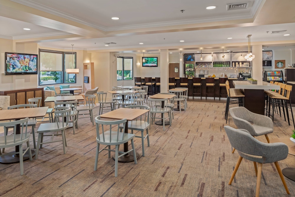 courtyard by marriott naples