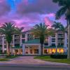 courtyard by marriott naples
