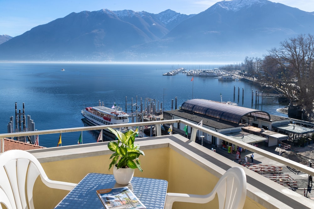 hotel rondinella locarno