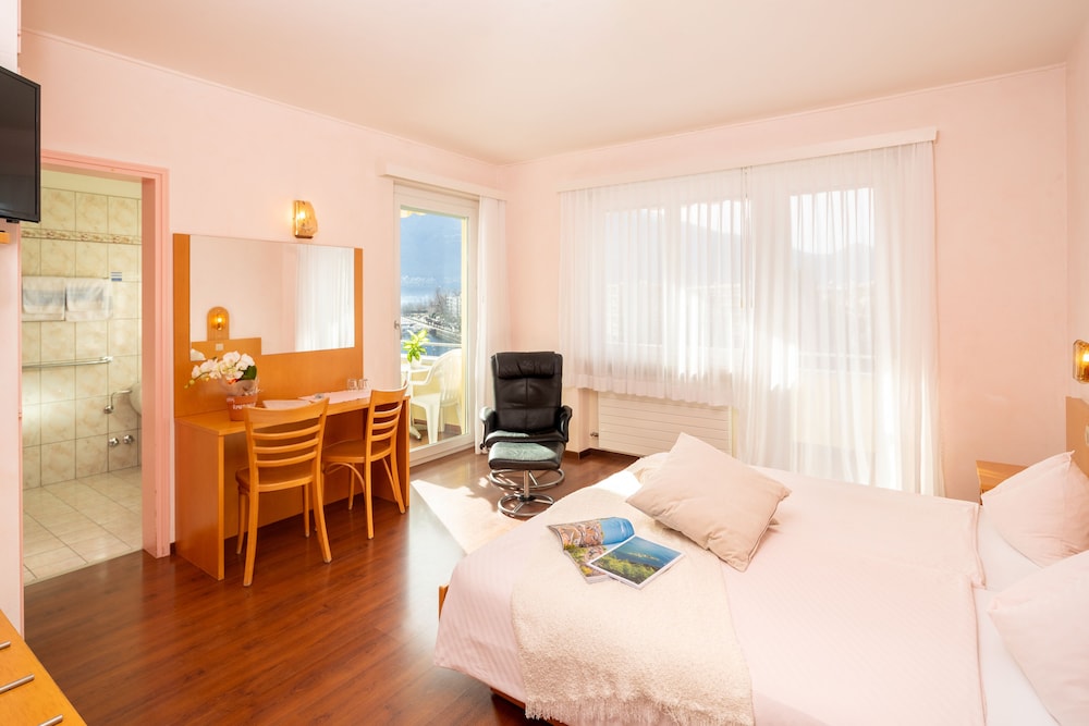 hotel rondinella locarno