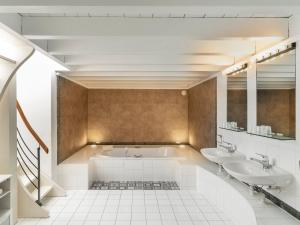 lhotel by hostellerie du chateau