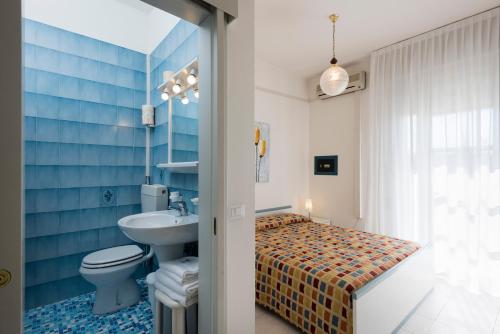 pineda aparthotel